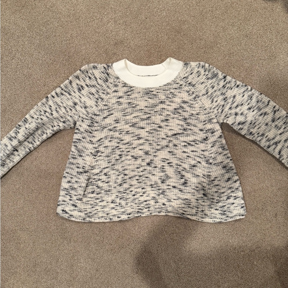 Club Monaco Gray and White Crew Neck Sweater